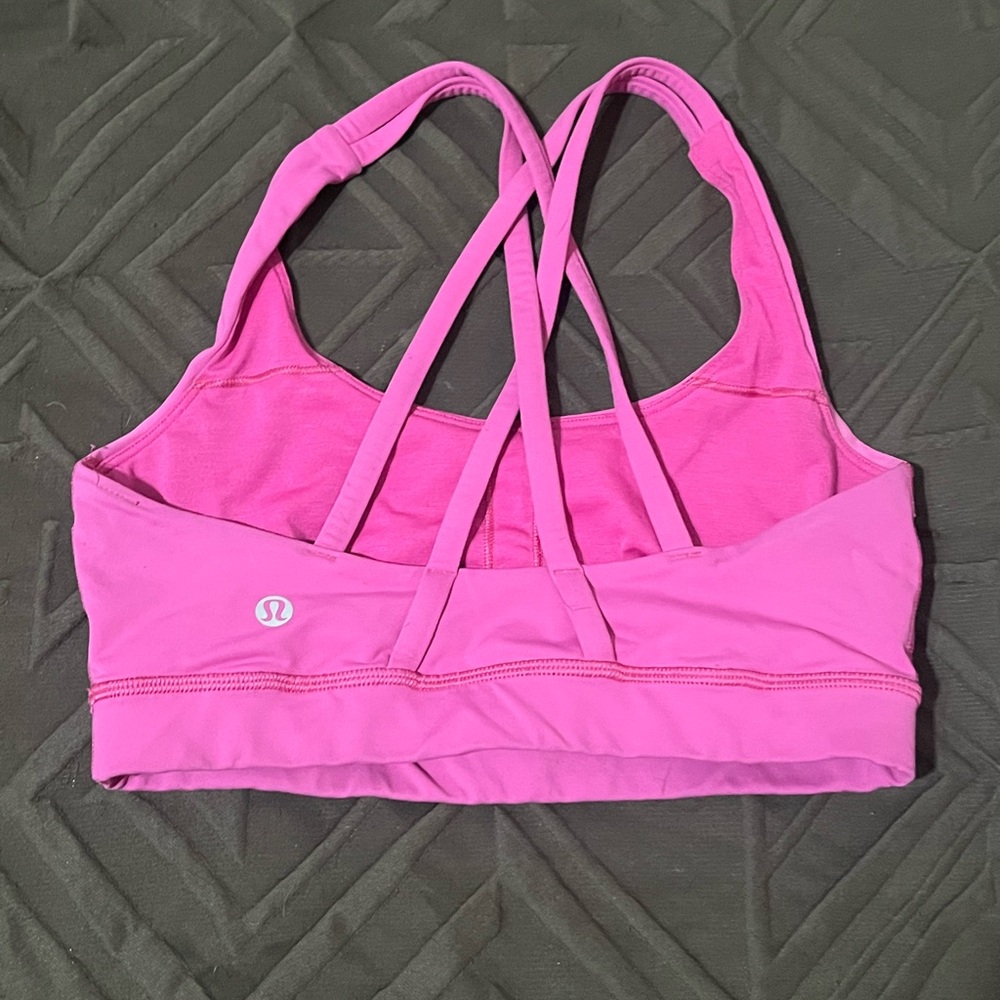 Pink Lululemon sport bra